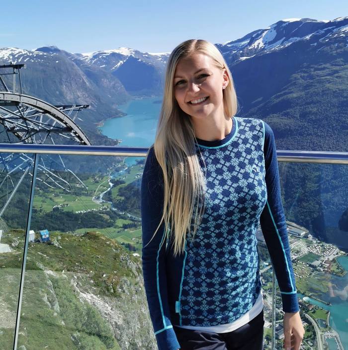 Lovise Amanda Hundeseid, Ølen Betong