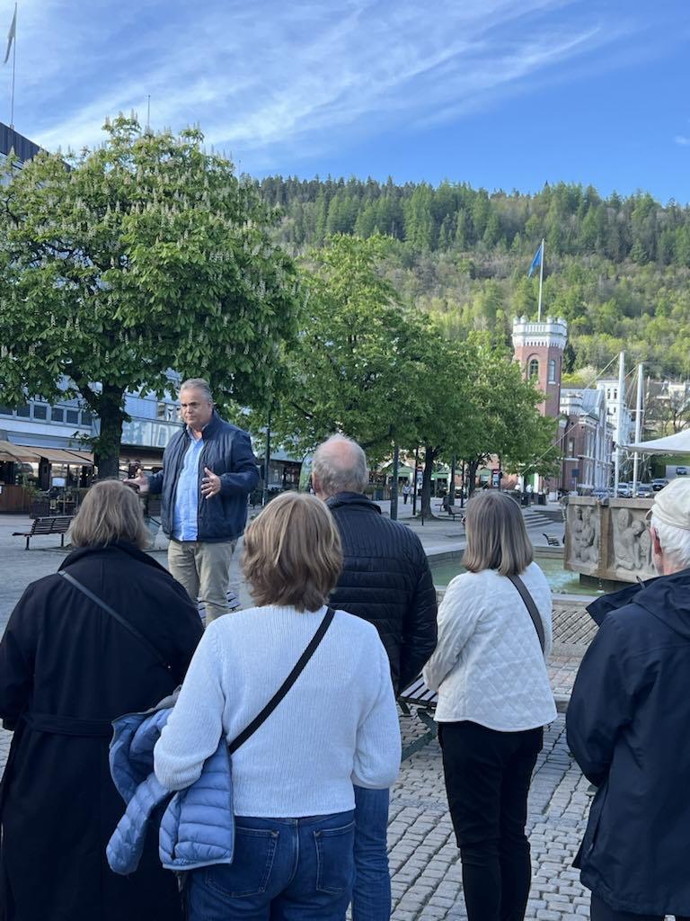Byvandring m/Odd Myklebust: Parken, bybrannen og bruene