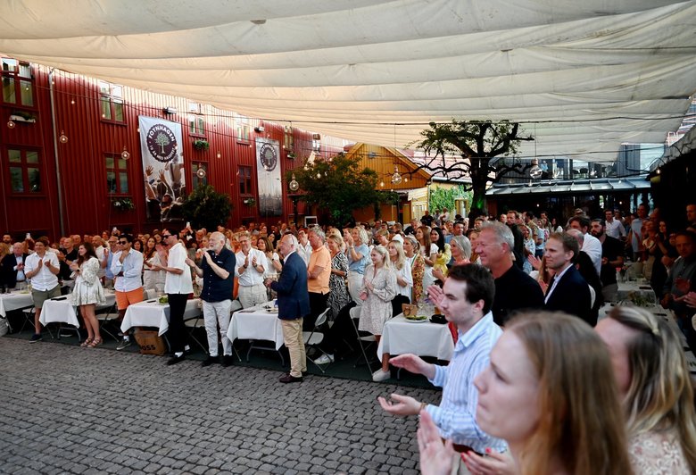 Utdeling av pris, show og konsert i Foynhagen!